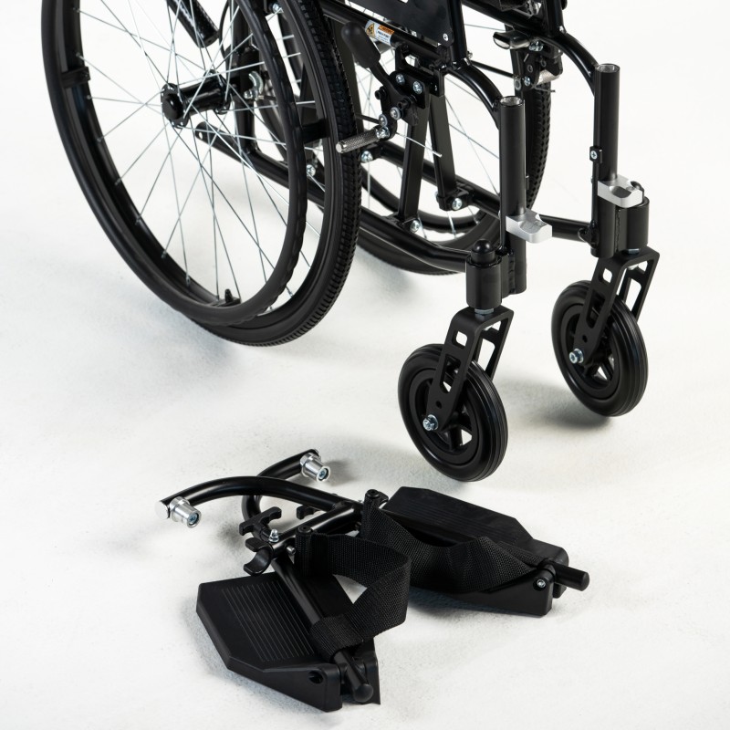 Ultra-Leicht-Rollstuhl *EXTREME*: Rahmen SCHWARZ / Bezug ROT